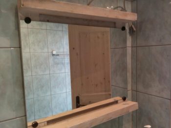 Neue Tür in der Scheune > Haus am Bauernsee